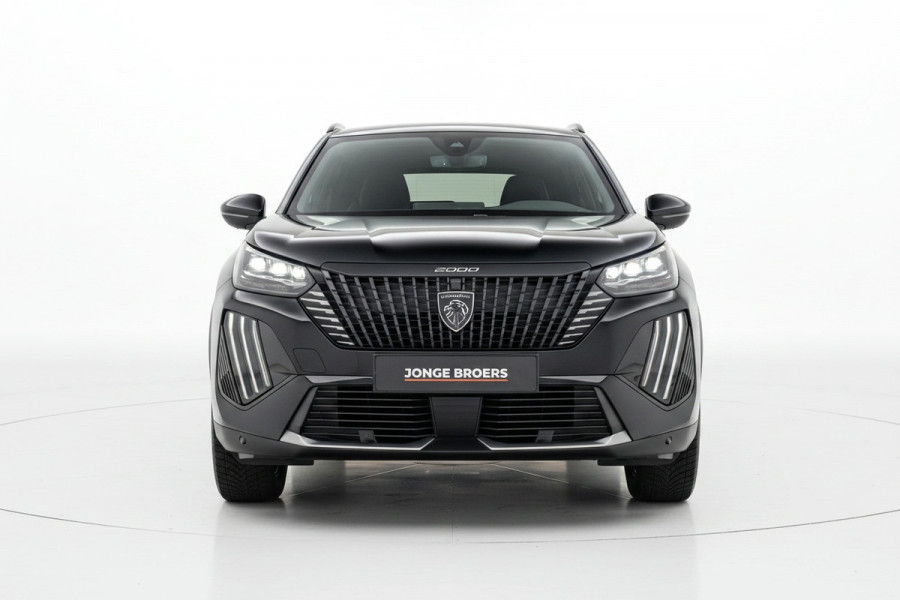 Peugeot 2008 1.2 GT /Pano/360/Massage/Carplay