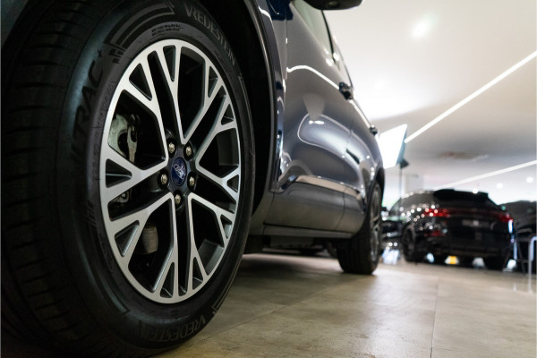 Ford Kuga 2.5 PHEV Titanium 225PK | LED | Trekhaak | Keyless | Sync III | Lane | Garantie