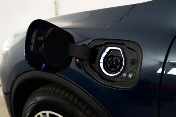 Ford Kuga 2.5 PHEV Titanium 225PK | LED | Trekhaak | Keyless | Sync III | Lane | Garantie