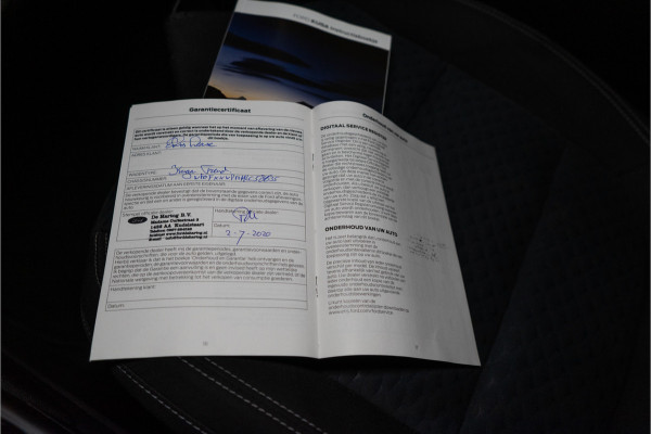 Ford Kuga 2.5 PHEV Titanium 225PK | LED | Trekhaak | Keyless | Sync III | Lane | Garantie