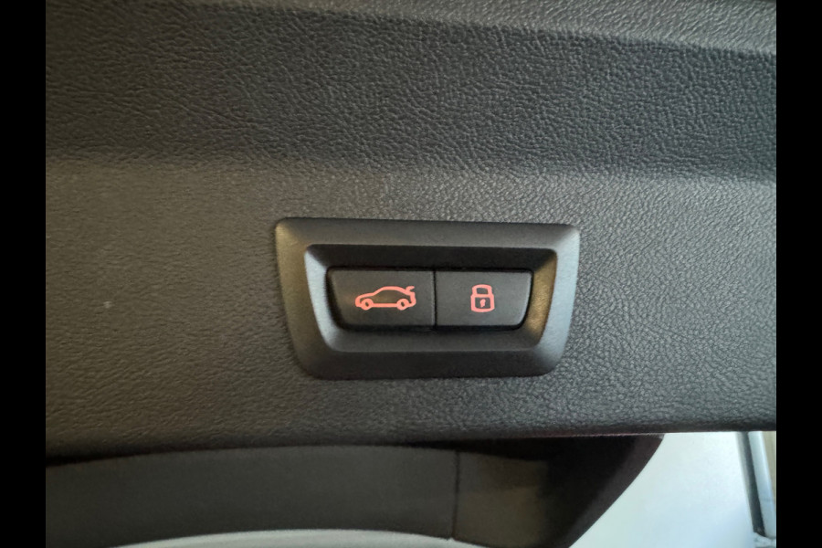 BMW X3 XDrive30i High Executive Pano|Keyless|Memory|HuD|Sfeer