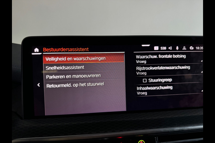 BMW X3 XDrive30i High Executive Pano|Keyless|Memory|HuD|Sfeer