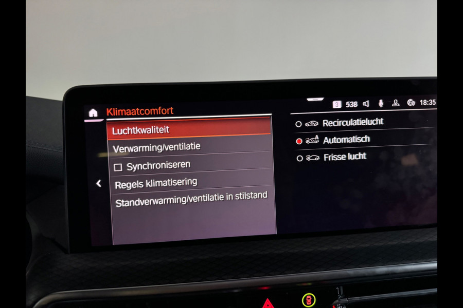 BMW X3 XDrive30i High Executive Pano|Keyless|Memory|HuD|Sfeer