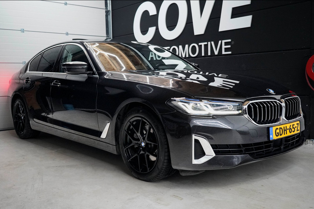 BMW 5 Serie 520d Business Edition Plus | PANO | STOELVENTILATIE | HEADS UP