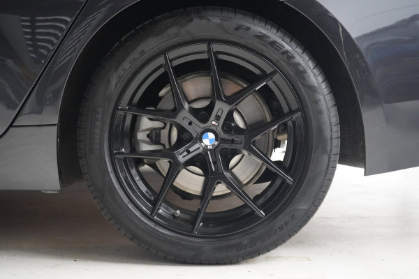 BMW 5 Serie 520d Business Edition Plus | PANO | STOELVENTILATIE | HEADS UP