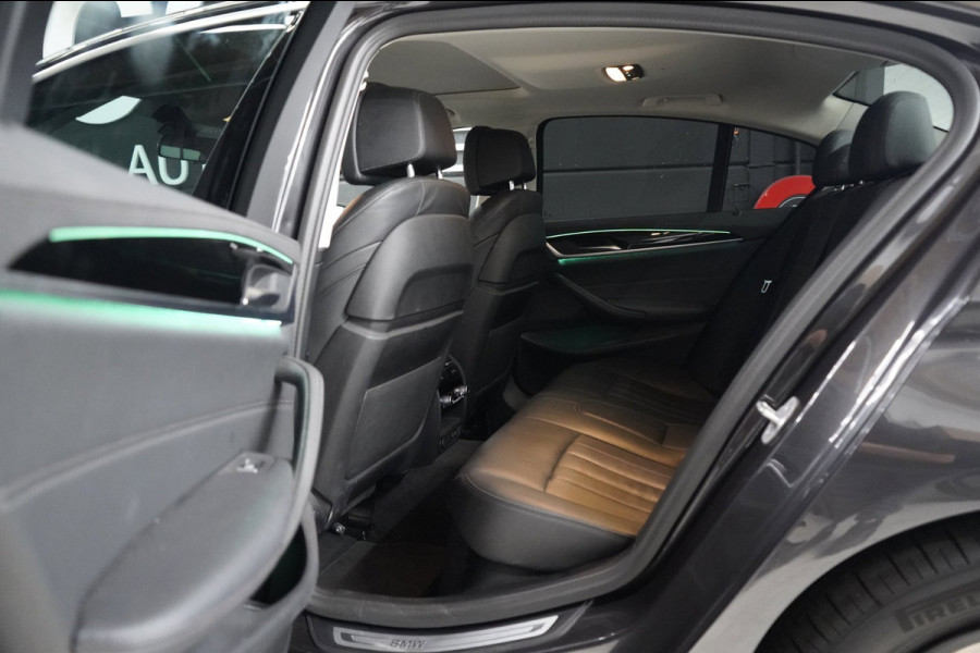 BMW 5 Serie 520d Business Edition Plus | PANO | STOELVENTILATIE | HEADS UP