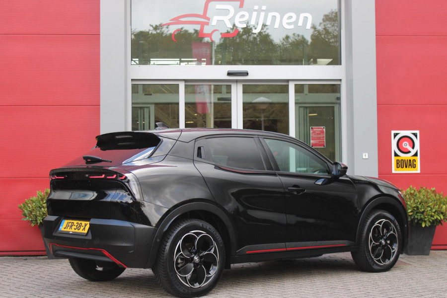 Alfa Romeo junior ELETTRICA SPECIALE 156PK 54 kWh | TECHNOLOGIE PAKKET (O.A. FULL LED ADAPTIVE MATRIX KOPLAMPEN/DODEHOEK DETECTIE/DRAADLOZE TELEFOONLADER/ACHTERUITRIJ CAMERA/PARKEERSENSOREN VOOR, ACHTER,ZIJKANT) | DRAADLOZE APPLE CARPLAY/ANDROID AUTO | CLIMATE CONTROL | ELEKTRISCH BEDIENBARE ACHTERKLEP | STOEL VERWARMING | ELEKTRISCH BEDIENBARE VOORSTOEL MET MASAGEFUNCTIE | VERKEERSBORDEN HERKENNING | ADAPTIVE CRUISE CONTROL | KEYLESS ENTRY/START |