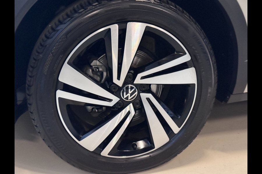 Volkswagen T-Roc 1.5 TSI R-Line DSG | IQ LIGHT | CAMERA | KEYLESS | ASCOT GREY