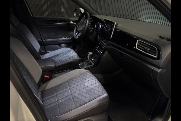 Volkswagen T-Roc 1.5 TSI R-Line DSG | IQ LIGHT | CAMERA | KEYLESS | ASCOT GREY