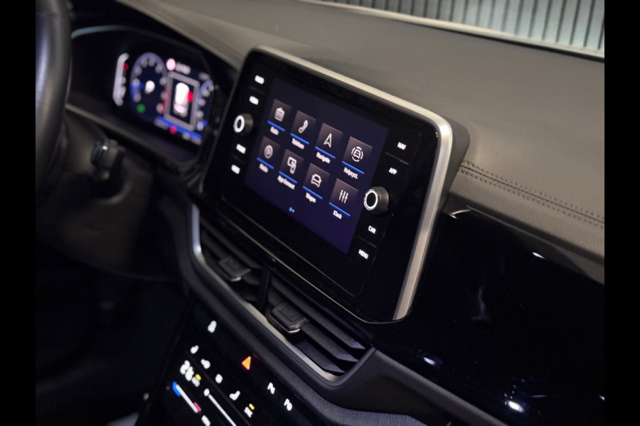 Volkswagen T-Roc 1.5 TSI R-Line DSG | IQ LIGHT | CAMERA | KEYLESS | ASCOT GREY