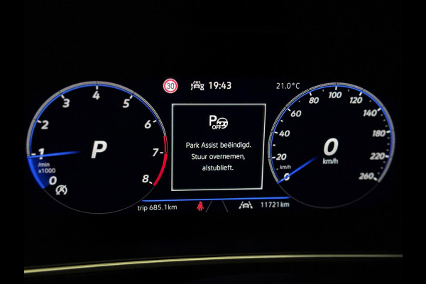 Volkswagen T-Roc 1.5 TSI R-Line DSG | IQ LIGHT | CAMERA | KEYLESS | ASCOT GREY