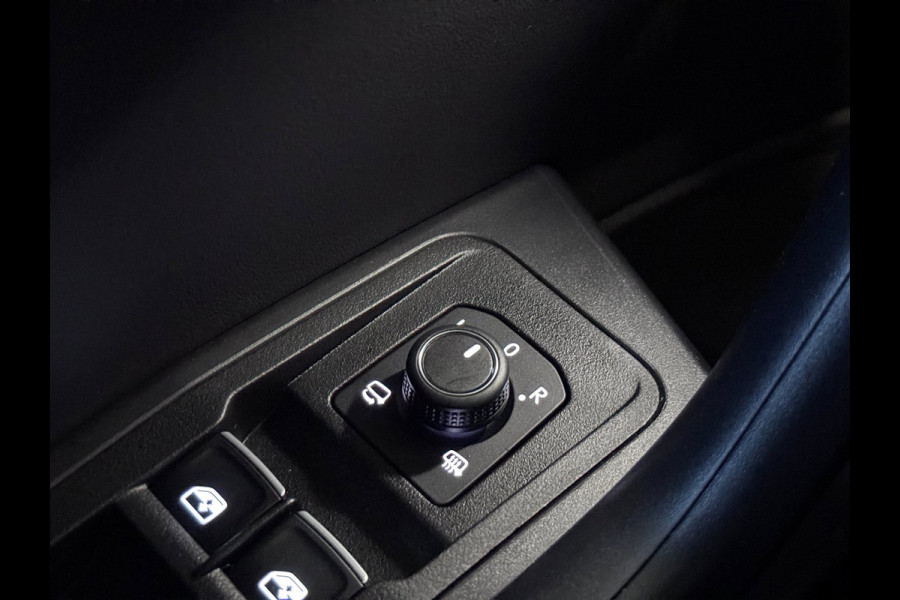 Volkswagen T-Roc 1.5 TSI R-Line DSG | IQ LIGHT | CAMERA | KEYLESS | ASCOT GREY