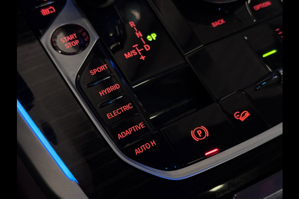 BMW X5 XDrive45e M-SPORT | PANO | LASER LED | BOMVOL!