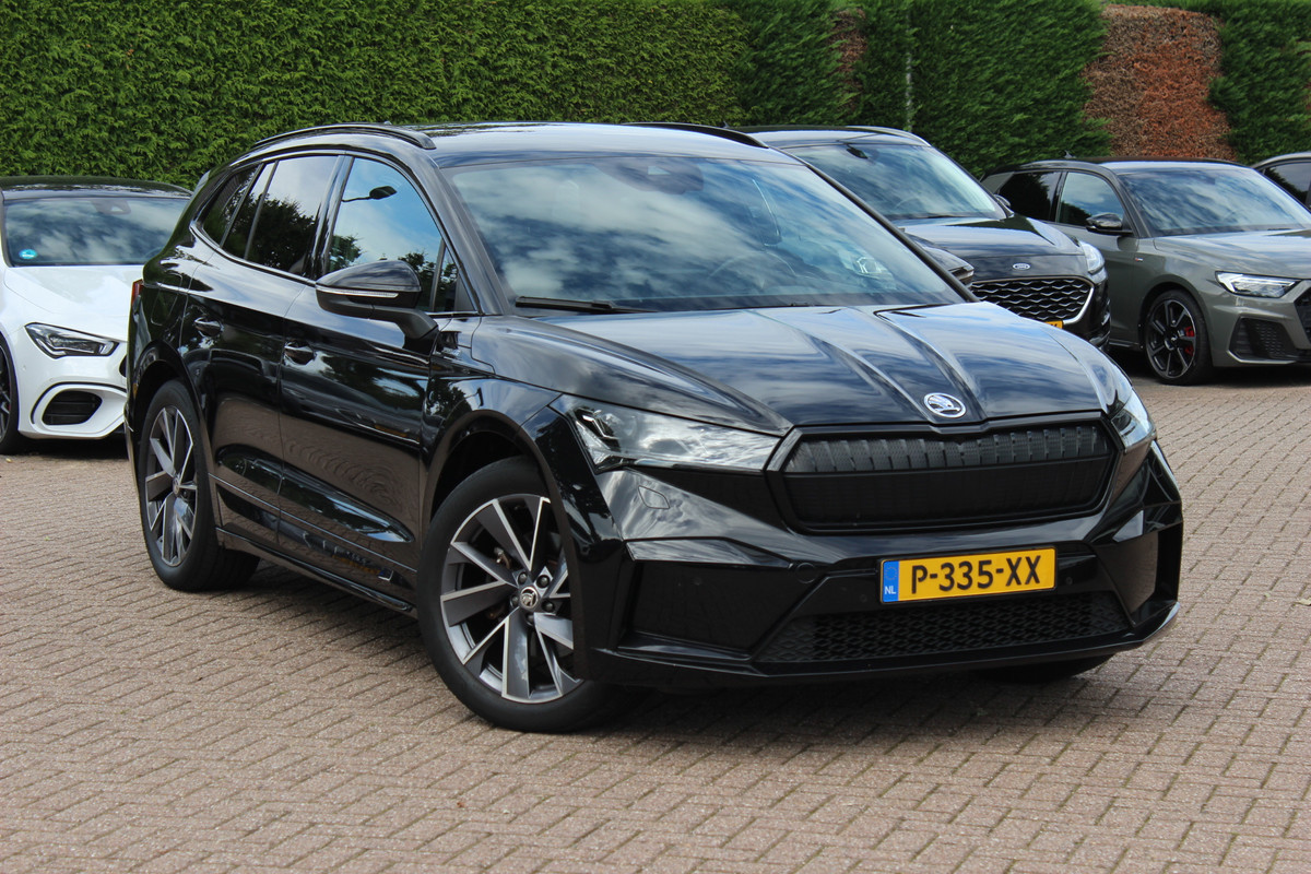 Škoda ENYAQ iV 60 Sportline / SoH 93,4% / Camera / Leder&Alcantara / Matrix LED / Keyless / 20'' / CarPlay / Stuur+Stoelverwarmd / DAB / Cruise Control