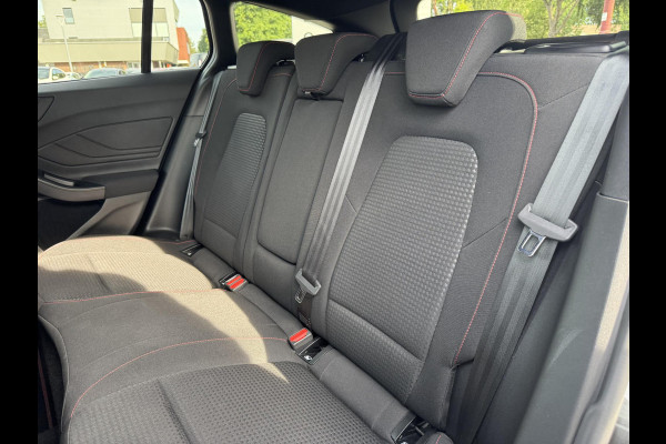 Ford FOCUS Wagon 1.0 EcoBoost Hybrid ST Line X 155pk Automaat |  Driver Assistance Pack | Trekhaak afneembaar | AGR stoel | 18 inch Lichtmetaal | Winterpack | Bang&Olufsen | Elektrsiche achterklep