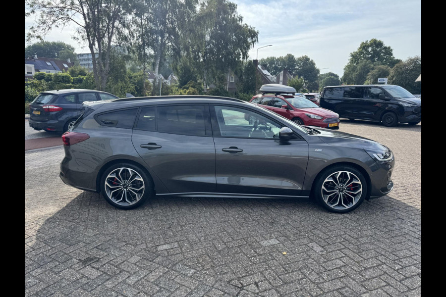 Ford FOCUS Wagon 1.0 EcoBoost Hybrid ST Line X 155pk Automaat |  Driver Assistance Pack | Trekhaak afneembaar | AGR stoel | 18 inch Lichtmetaal | Winterpack | Bang&Olufsen | Elektrsiche achterklep