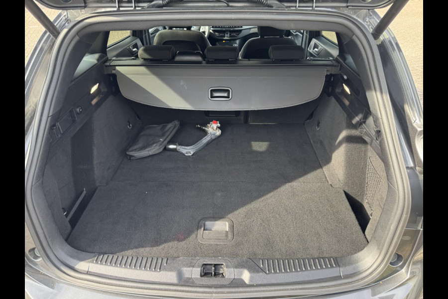 Ford FOCUS Wagon 1.0 EcoBoost Hybrid ST Line X 155pk Automaat |  Driver Assistance Pack | Trekhaak afneembaar | AGR stoel | 18 inch Lichtmetaal | Winterpack | Bang&Olufsen | Elektrsiche achterklep