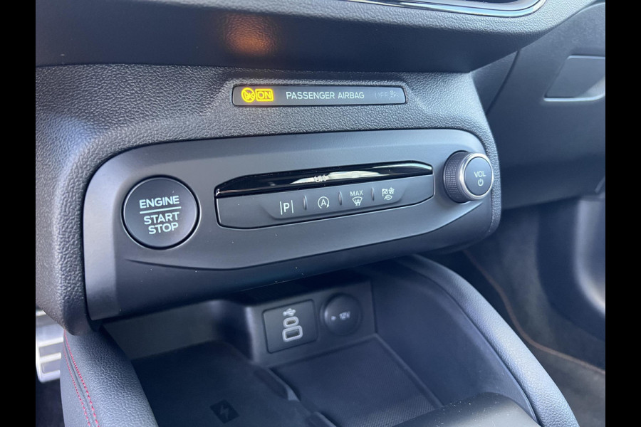 Ford FOCUS Wagon 1.0 EcoBoost Hybrid ST Line X Hybrid ST Line X 155pk Automaat | Driver Assistance Pack | Trekhaak afneembaar | AGR stoel | 18 inch Lichtmetaal | Winterpack | Bang&Olufsen | Elektrsiche achterklep