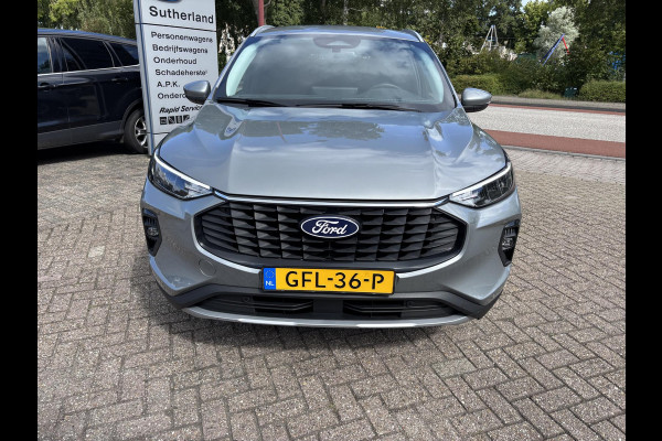 Ford Kuga 2.5 PHEV Titanium 243pk | Nieuw model | Wegklapbare trekhaak | Camera | Navigatie | Cruise control | 2.100 kg trekgewicht