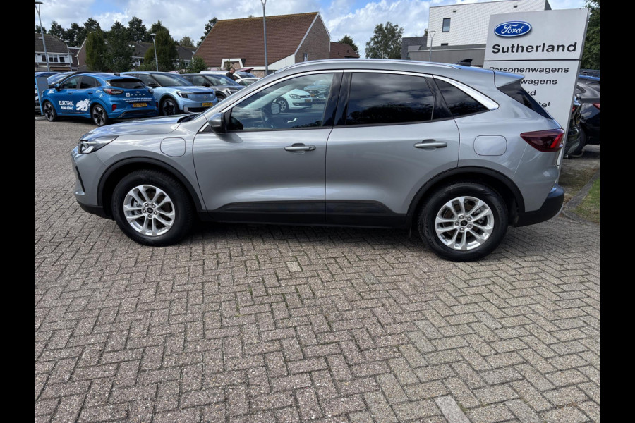 Ford Kuga 2.5 PHEV Titanium 243pk | Nieuw model | Wegklapbare trekhaak | Camera | Navigatie | Cruise control | 2.100 kg trekgewicht