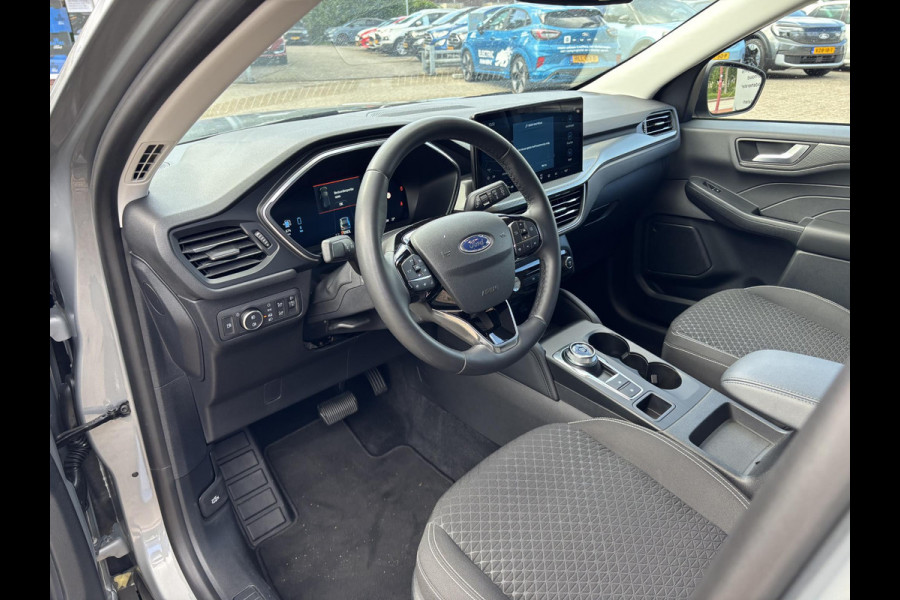 Ford Kuga 2.5 PHEV Titanium 243pk | Nieuw model | Wegklapbare trekhaak | Camera | Navigatie | Cruise control | 2.100 kg trekgewicht