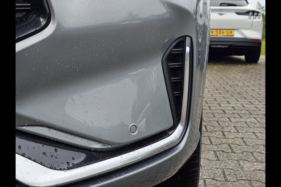 Ford Kuga 2.5 PHEV ST-Line X | Panoramadak | Wegklapbare trekhaak | Head up Display | AGR-stoelen | Bang&Olufsen | Elektrische achterklep