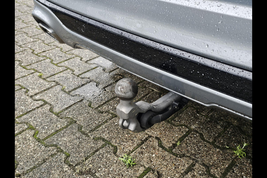 Ford Kuga 2.5 PHEV ST-Line X | Panoramadak | Wegklapbare trekhaak | Head up Display | AGR-stoelen | Bang&Olufsen | Elektrische achterklep