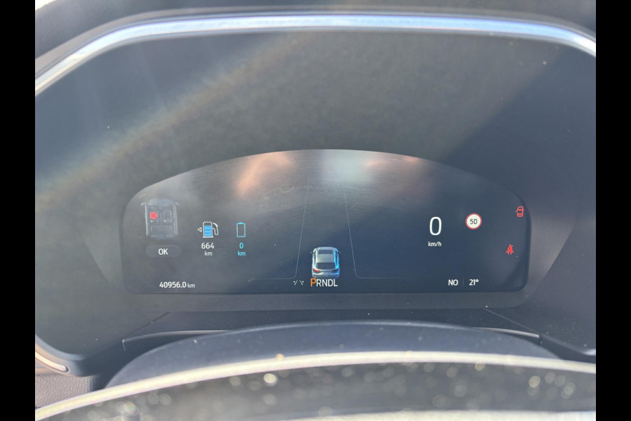 Ford Kuga 2.5 PHEV Titanium 243pk | Nieuw model | Wegklapbare Trekhaak | Achteruitrijcamera | Cruise control | Navigatie | 2.100kg geremd trekgewicht