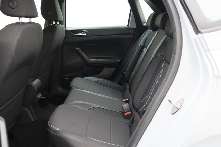Volkswagen Polo 1.0 TSI Highline Leder/Stof, ACC, Apple Carplay, Climate, Sportonderstel, DAB, 16''