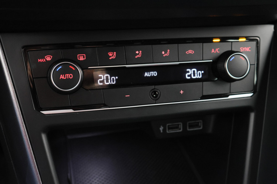 Volkswagen Polo 1.0 TSI Highline Leder/Stof, ACC, Apple Carplay, Climate, Sportonderstel, DAB, 16''