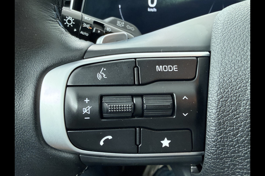 Kia Sportage 1.6 T-GDi Hybrid Dark Edition - Navigatie - Stoel-/stuurverwarming - Cruise Control - Climate Control - Fabrieksgarantie tot 08-2031