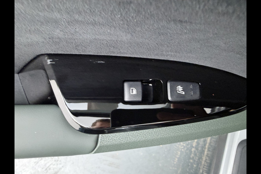 Kia Sportage 1.6 T-GDi Hybrid Dark Edition - Navigatie - Stoel-/stuurverwarming - Cruise Control - Climate Control - Fabrieksgarantie tot 08-2031