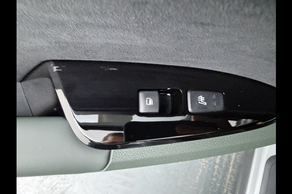 Kia Sportage 1.6 T-GDi Hybrid Dark Edition - Navigatie - Stoel-/stuurverwarming - Cruise Control - Climate Control - Fabrieksgarantie tot 08-2031