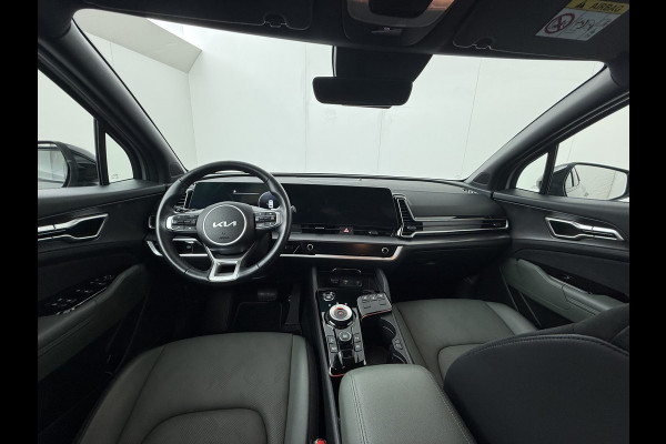 Kia Sportage 1.6 T-GDi Hybrid Dark Edition - Navigatie - Stoel-/stuurverwarming - Cruise Control - Climate Control - Fabrieksgarantie tot 08-2031