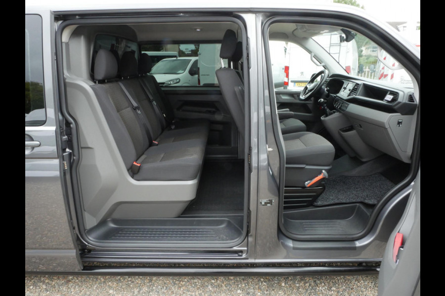 Volkswagen Transporter 2.0 TDI 150PK L2 Dubbel Cabine Airco Cruise Haak