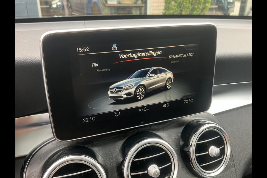 Mercedes-Benz GLC Coupé 250 4MATIC Busin.Sol. AMG | LED | Trekhaak | Camera