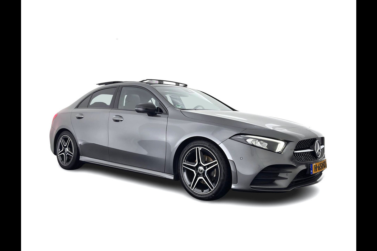 Mercedes-Benz A-Klasse 200 AMG Sportpack Business Solution (INCL-BTW) Aut. *PANO | LEATHER-MICROFIBRE | FULL-LED | HEATED-SPORTSEATS | WIDESCREEN-DIGIOCKPIT | DAB+ | NAVI-FULLMAP | CAMERA | PRIVACYGLASS | SHIFTPADDLES | 18''ALU*