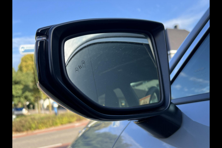 Lexus LBX 1.5 Hybrid Elegant Black Edition | Tech Pack, Elektrische achterklep, Leer, Stoel + Stuurverwarming, Oktober 2025, Nieuwprijs €4
