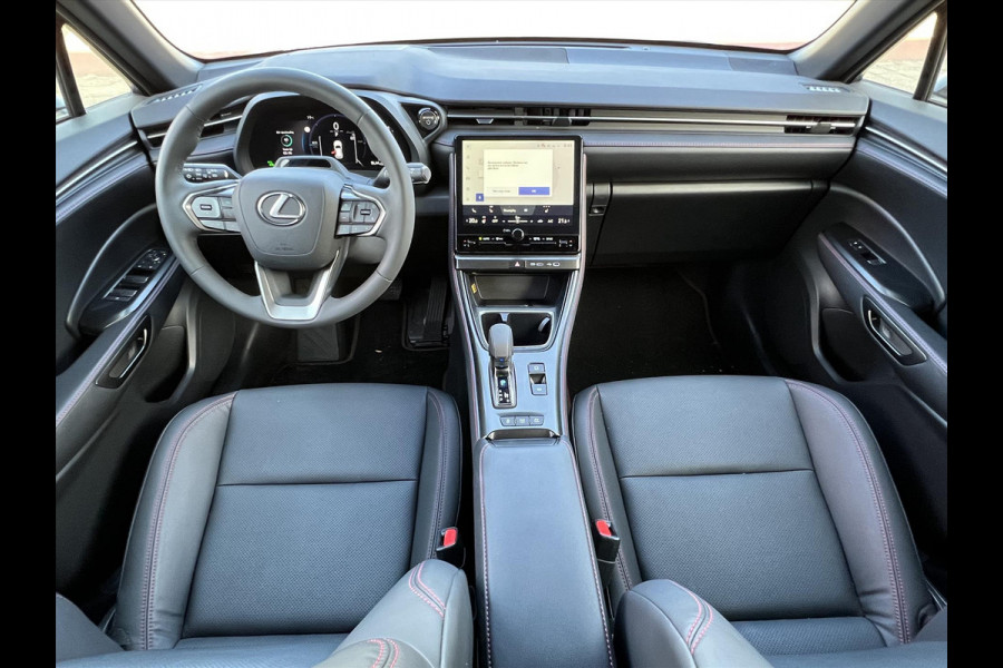 Lexus LBX 1.5 Hybrid Elegant Black Edition | Tech Pack, Elektrische achterklep, Leer, Stoel + Stuurverwarming, Oktober 2025, Nieuwprijs €4