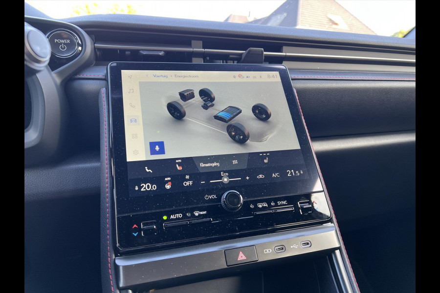 Lexus LBX 1.5 Hybrid Elegant Black Edition | Tech Pack, Elektrische achterklep, Leer, Stoel + Stuurverwarming, Oktober 2025, Nieuwprijs €4