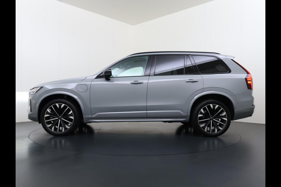Volvo XC90 2.0 T8 Plug-in hybrid AWD Plus Dark VAN:69.900,- VOOR:67.877,- UW HERFSTVOORDEEL:2.023,- ACC | APPLE CARP. | 7. PERSOONS | PANNO. DAK | 360˚ CAMERA |