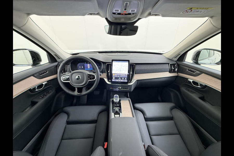 Volvo XC90 2.0 T8 Plug-in hybrid AWD Plus Dark VAN:69.900,- VOOR:67.877,- UW HERFSTVOORDEEL:2.023,- ACC | APPLE CARP. | 7. PERSOONS | PANNO. DAK | 360˚ CAMERA |