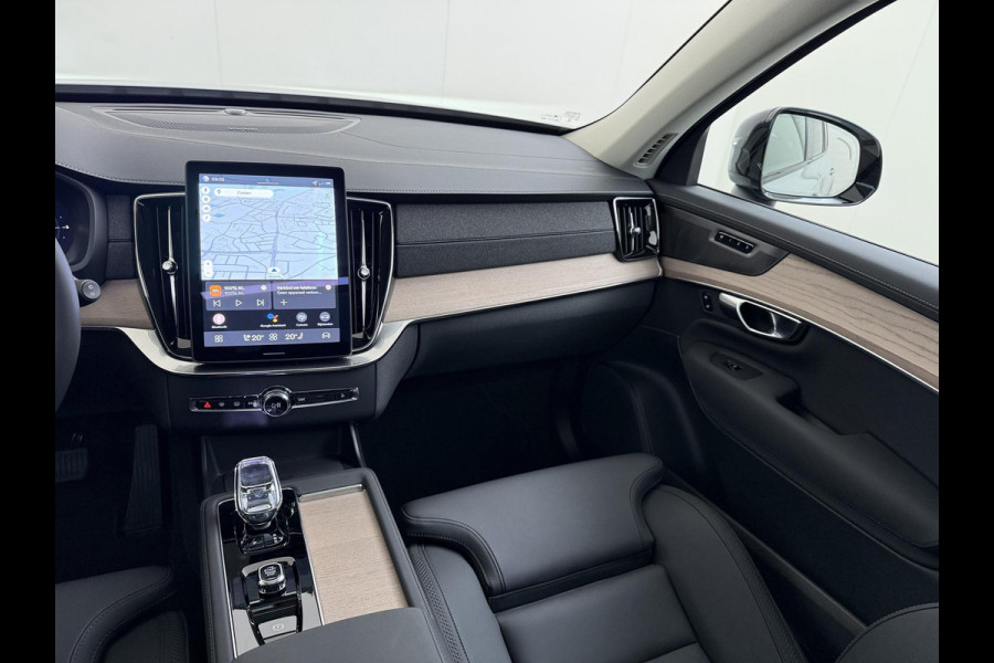 Volvo XC90 2.0 T8 Plug-in hybrid AWD Plus Dark VAN:69.900,- VOOR:67.877,- UW HERFSTVOORDEEL:2.023,- ACC | APPLE CARP. | 7. PERSOONS | PANNO. DAK | 360˚ CAMERA |