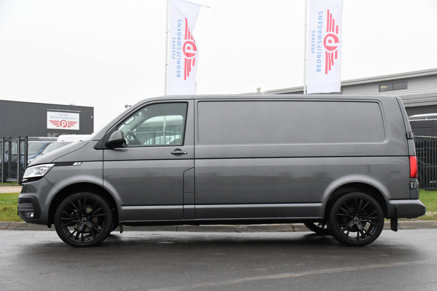 Volkswagen Transporter 2.0 TDI L2H1 30 PB Edition Highline Adaptieve Cruise, LED, Sensoren, Carplay, 150PK, Automaat, LED, Standkachel, NAVI, UNIEK!