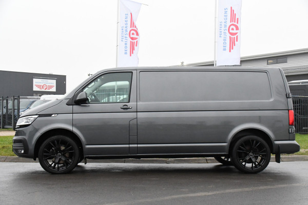 Volkswagen Transporter 2.0 TDI L2H1 30 PB Edition Highline Adaptieve Cruise, LED, Sensoren, Carplay, 150PK, Automaat, LED, Standkachel, NAVI, UNIEK!