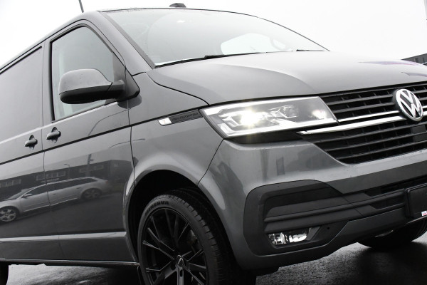 Volkswagen Transporter 2.0 TDI L2H1 30 PB Edition Highline Adaptieve Cruise, LED, Sensoren, Carplay, 150PK, Automaat, LED, Standkachel, NAVI, UNIEK!