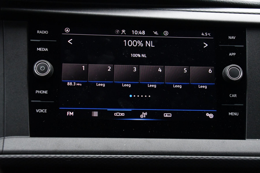 Volkswagen Transporter 2.0 TDI L2H1 30 PB Edition Highline Adaptieve Cruise, LED, Sensoren, Carplay, 150PK, Automaat, LED, Standkachel, NAVI, UNIEK!