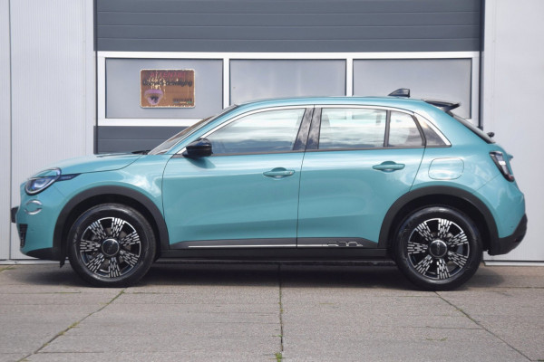 Fiat 600 1.2 Hybrid Urban FULL OPTIONS!!