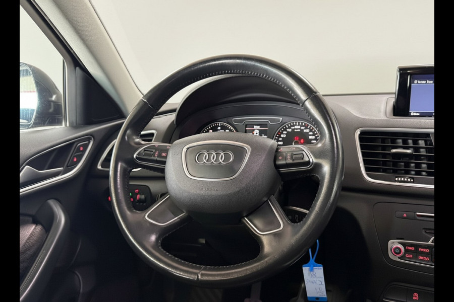 Audi Q3 1.4 TFSI Design Pro Line Plus | Stoelverwarming | Sensoren