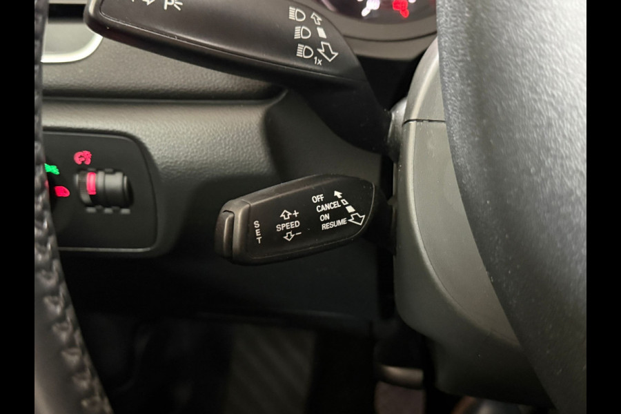 Audi Q3 1.4 TFSI Design Pro Line Plus | Stoelverwarming | Sensoren